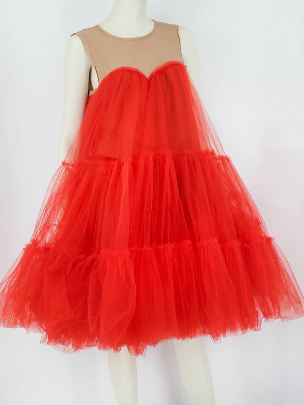 Collectors, Lanvin x H&M 2010 Red Tulle Gown collaboration. NWT size 4